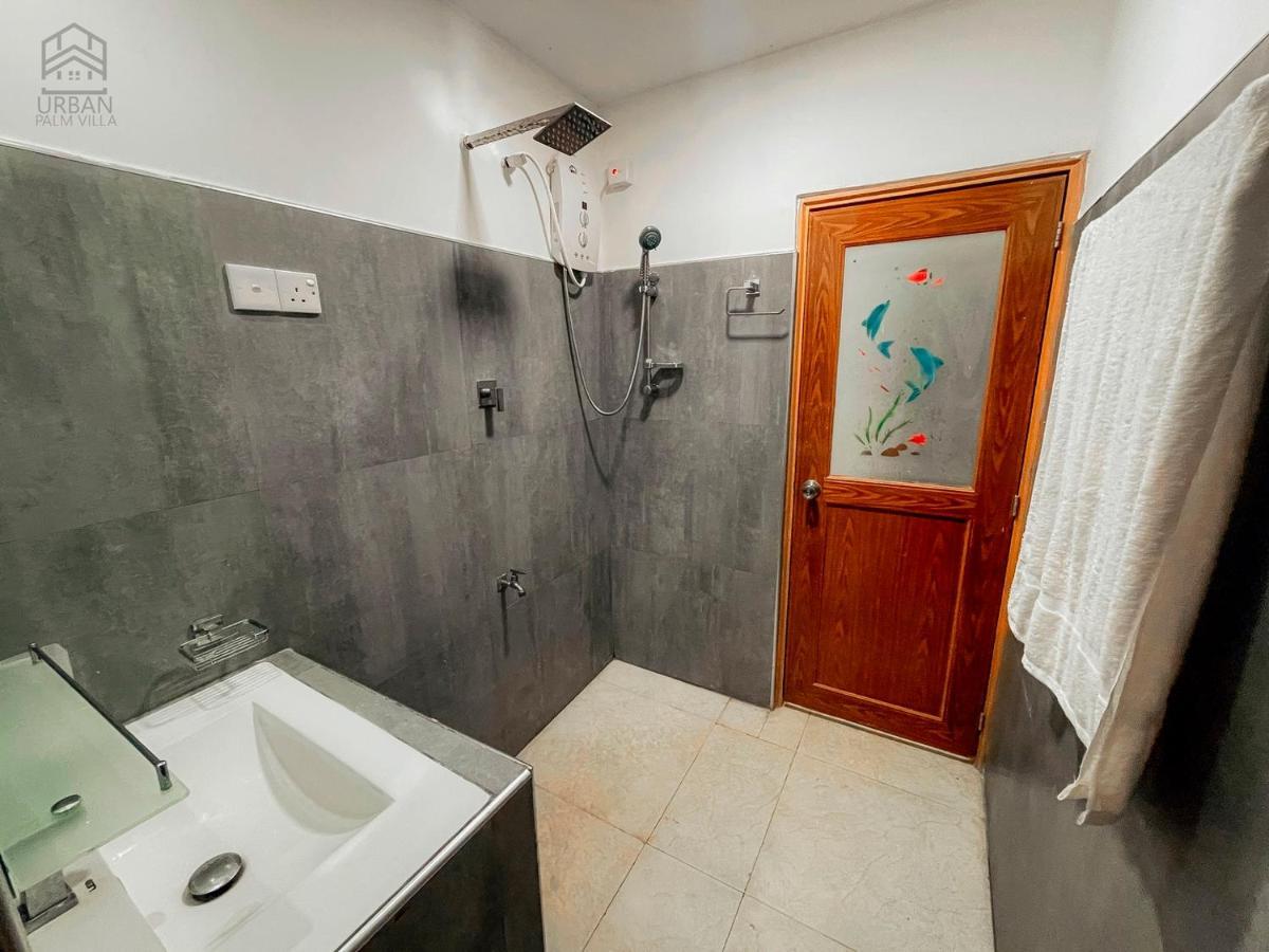 Urban Palm Villa Anuradhapura Ngoại thất bức ảnh