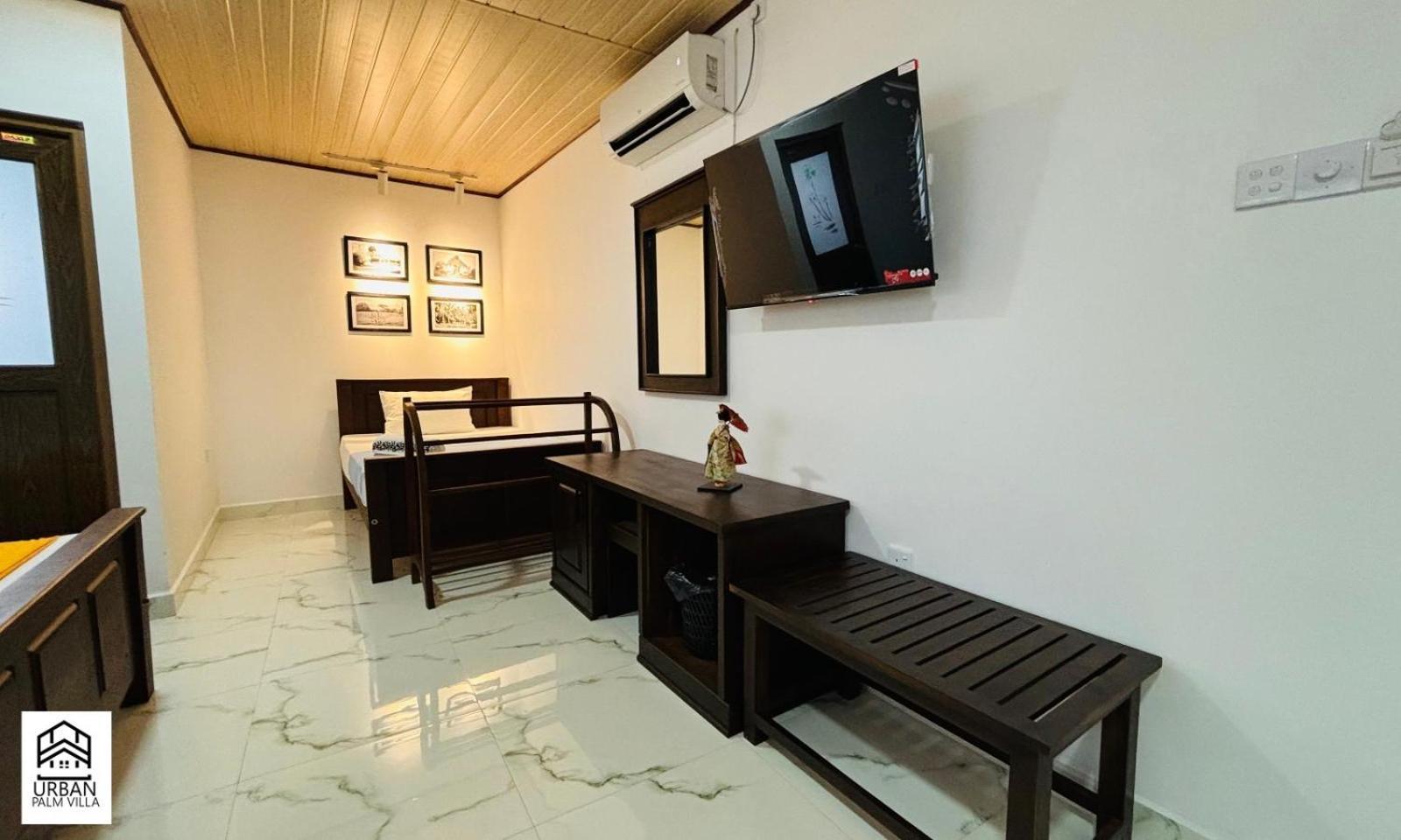 Urban Palm Villa Anuradhapura Ngoại thất bức ảnh